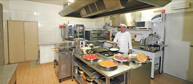 Hotel Torre Antica Loano Eksteriør bilde