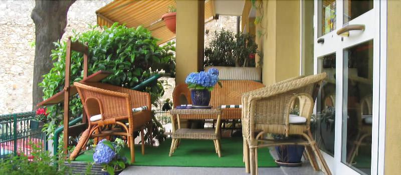 Hotel Torre Antica Loano Eksteriør bilde