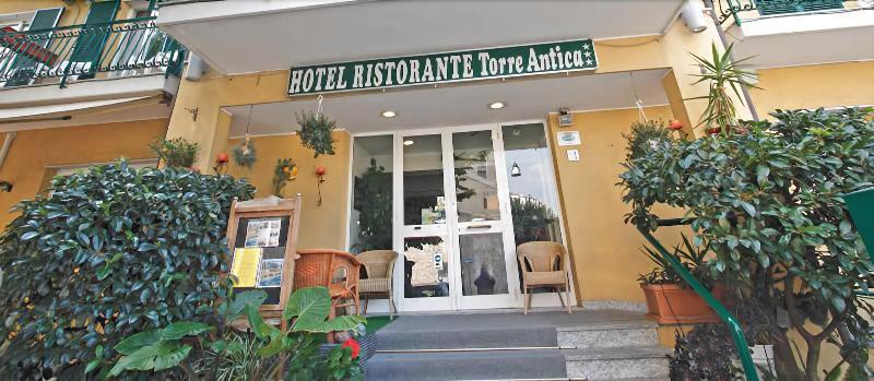 Hotel Torre Antica Loano Eksteriør bilde