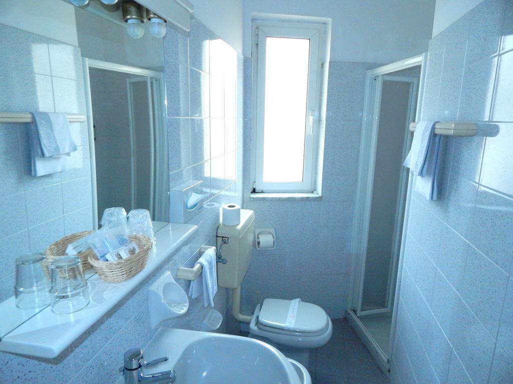 Hotel Torre Antica Loano Rom bilde