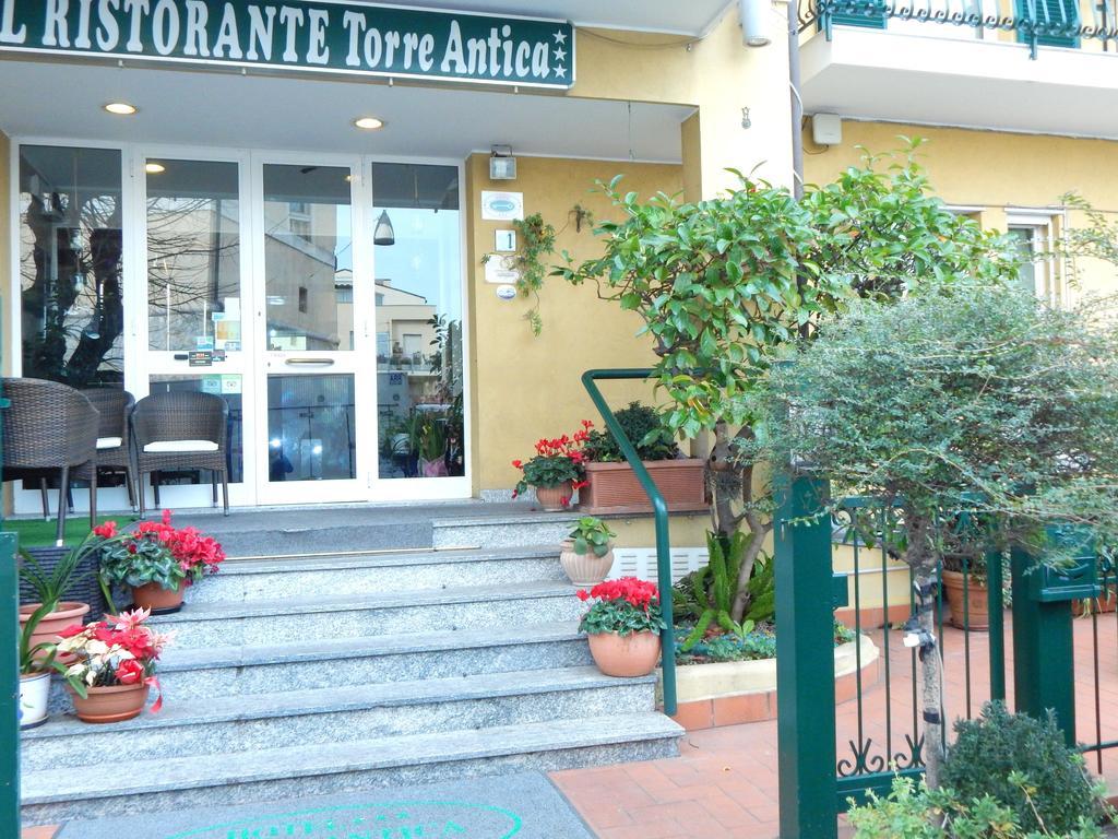 Hotel Torre Antica Loano Eksteriør bilde