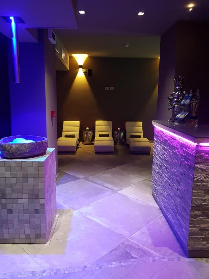 Hotel Torre Antica Loano Eksteriør bilde